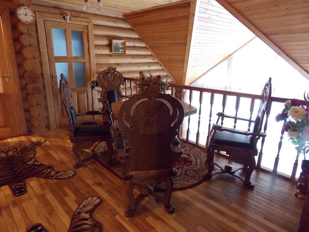 Pumpuri Villa Svente Ruang foto