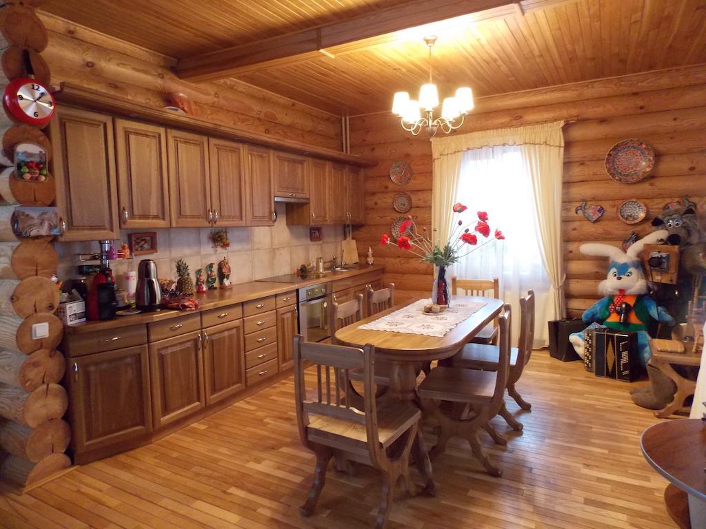 Pumpuri Villa Svente Ruang foto